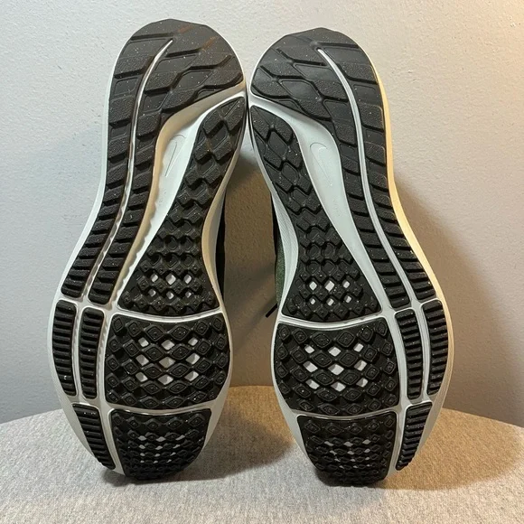 Nike Air Zoom Pegasus 39 Cargo Khaki Running Men's Shoe Size 9.5 DH4071-300 - Picture 8 of 11